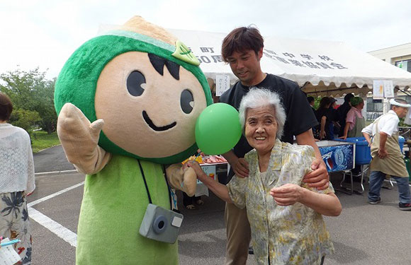 夏祭りポロトくんと